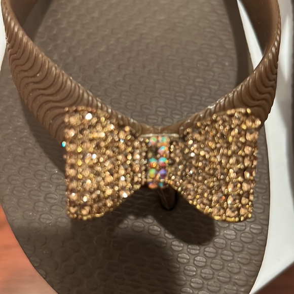 Flip Flops - Picture 2 of 3